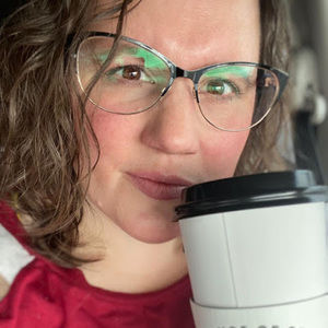 Meet your Posher, Marissa